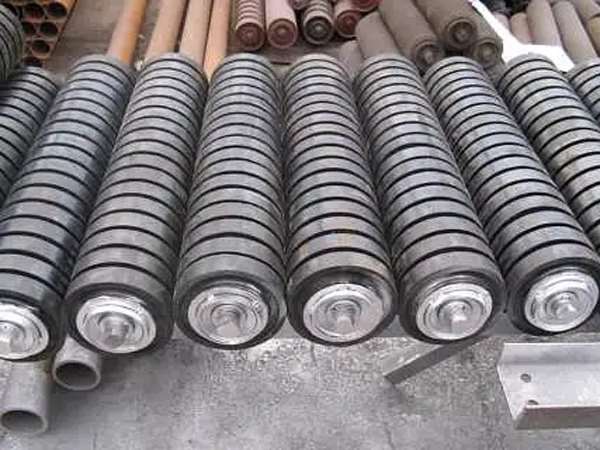 皮带托辊的作用 皮带托辊的作用