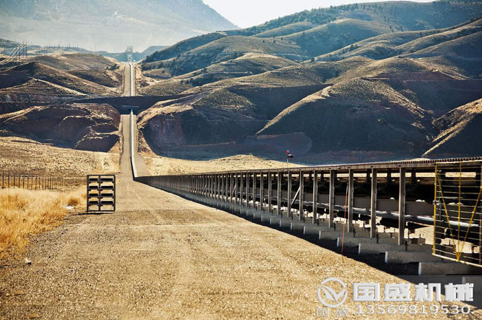 橡胶青青草视频黄色在碎石机上的应用